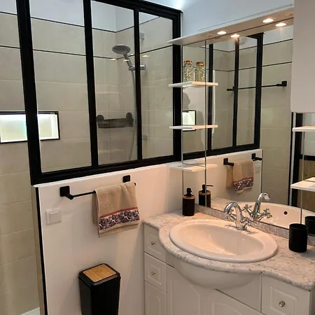 Apartment Charmant T2